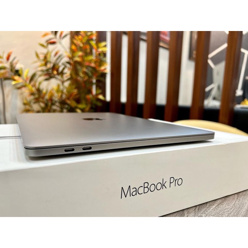 Macbook Pro M1 2020 Touchbar Ram 8Gb Ssd 256Gb Second Ori