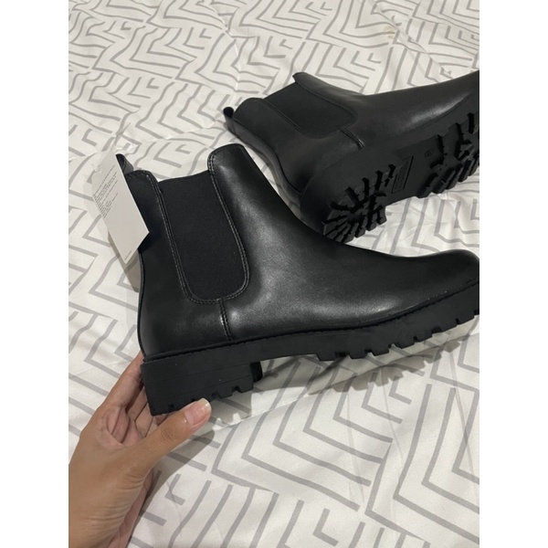 H&M Chelsea Boots Sepatu Boots NBU size 39
