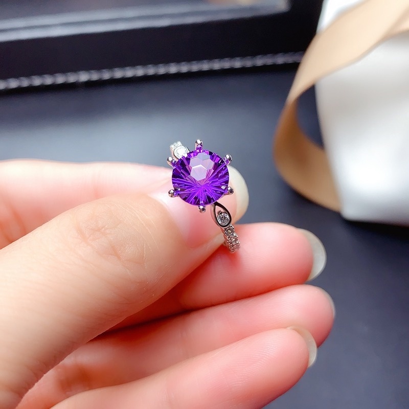 Luxury Fashion Amethyst Moissanite Ring