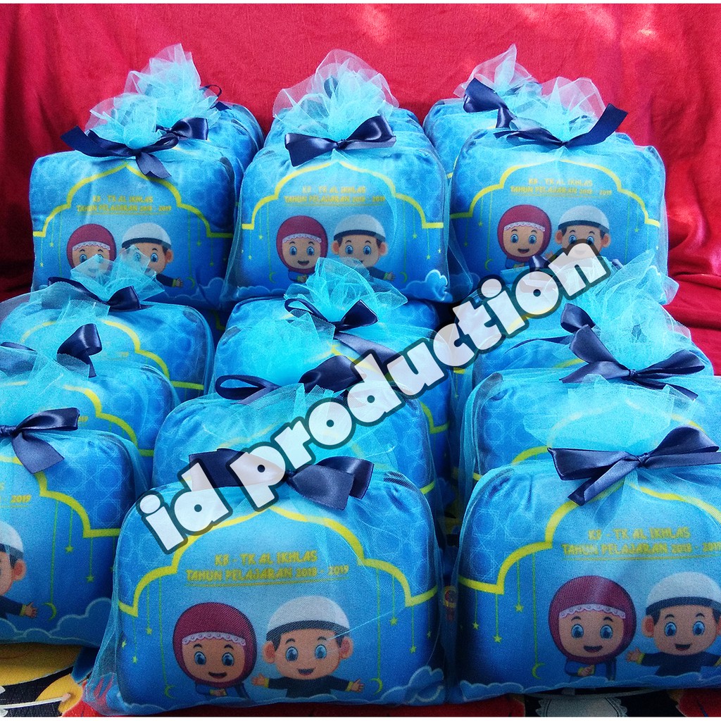 

Hampers Ulang Tahun Kado Pernikahan Kado Wedding Kado Khitanan Hampers Wisuda Graduation Souvenir