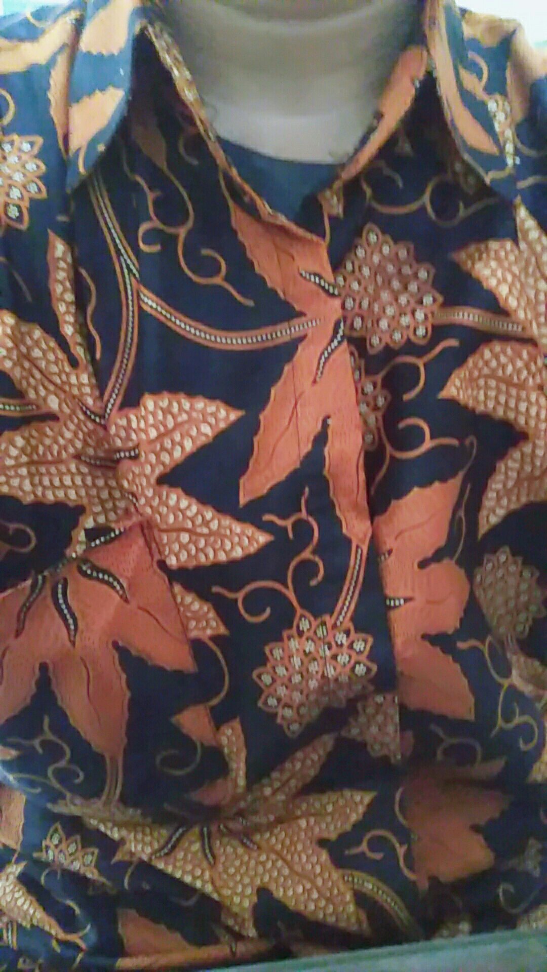 Dt Collection  - Kemeja Batik  Pria  Motif Daun Coklat Lengan Pendek