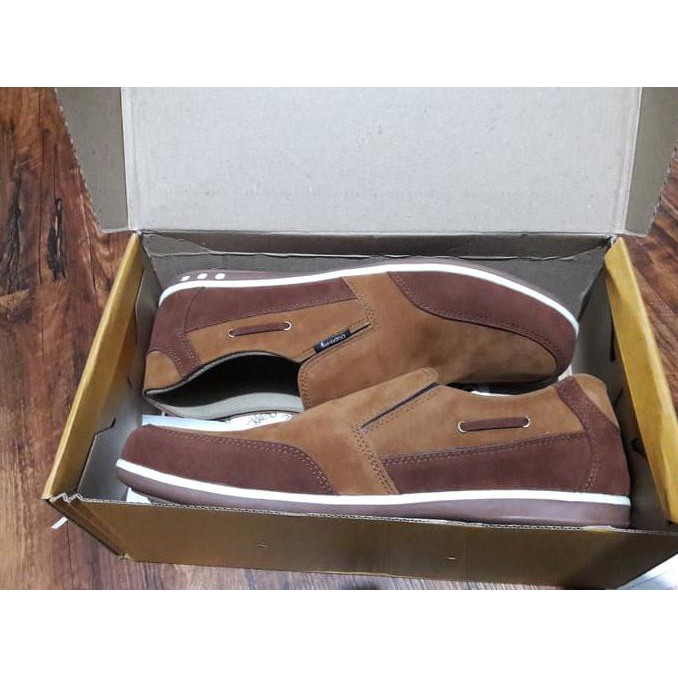 Sepatu Pria | Casual Slip On | Sepatu Cibaduyut Bandung | 199-LFS 668 - Cokelat Muda, 39