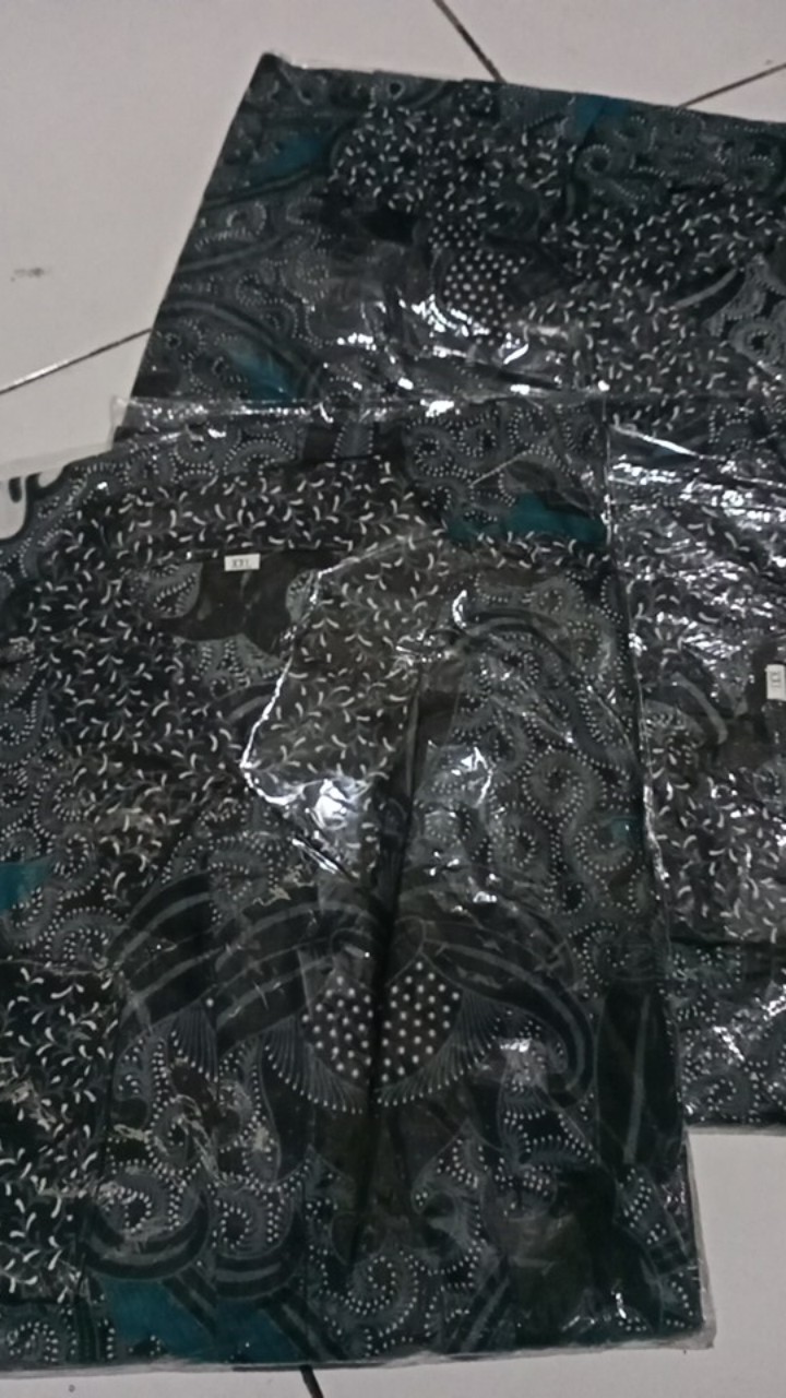 {cod} Batik Couple Keluarga Sania Ruffle Ori Ndoro Jowi Dnt Motif Dimensi Abu