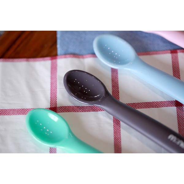 Sendok Makan Bayi Mpasi Silikon Monee Silicone Baby Spoon