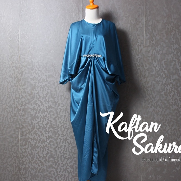 Kaftan Wanita Payet Bahan Satin Mewah Warna Navi Gamis Lebaran Terbaru Syari Kaftan Busui Navy Murah