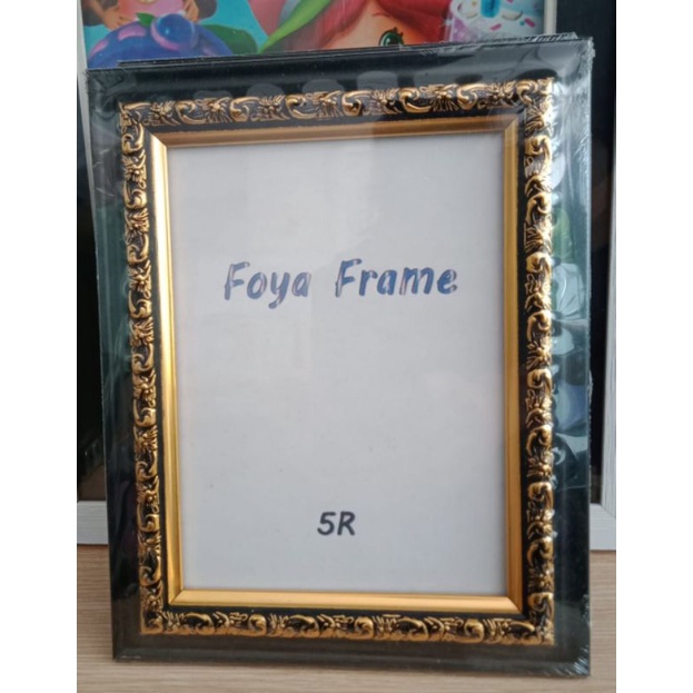 Pigura Frame Foto 5R Coklat Tua Kayu Ukir