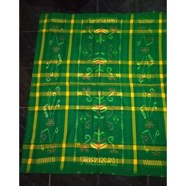 Sarung Bugis Sutra
