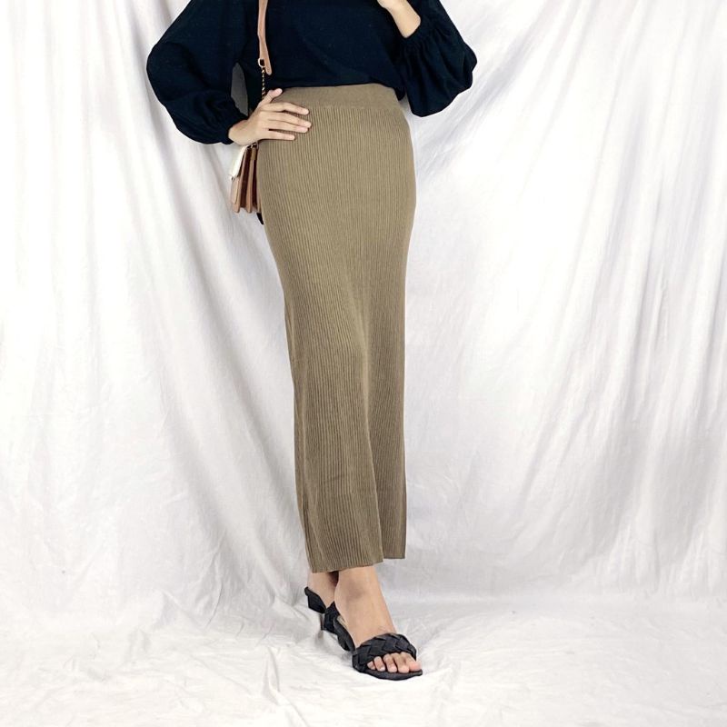 ROK RAJUT SPAN KNIT/ROK PANJANG-Mocca