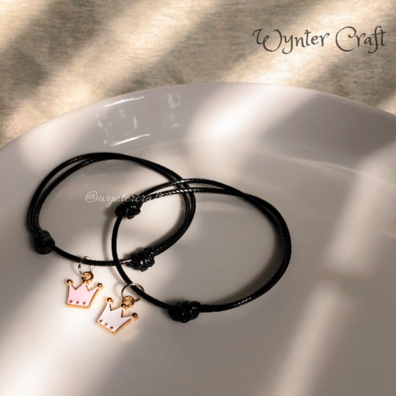 WA110 Gelang Charm Crown Bestie Persahabatan by Wynter Craft