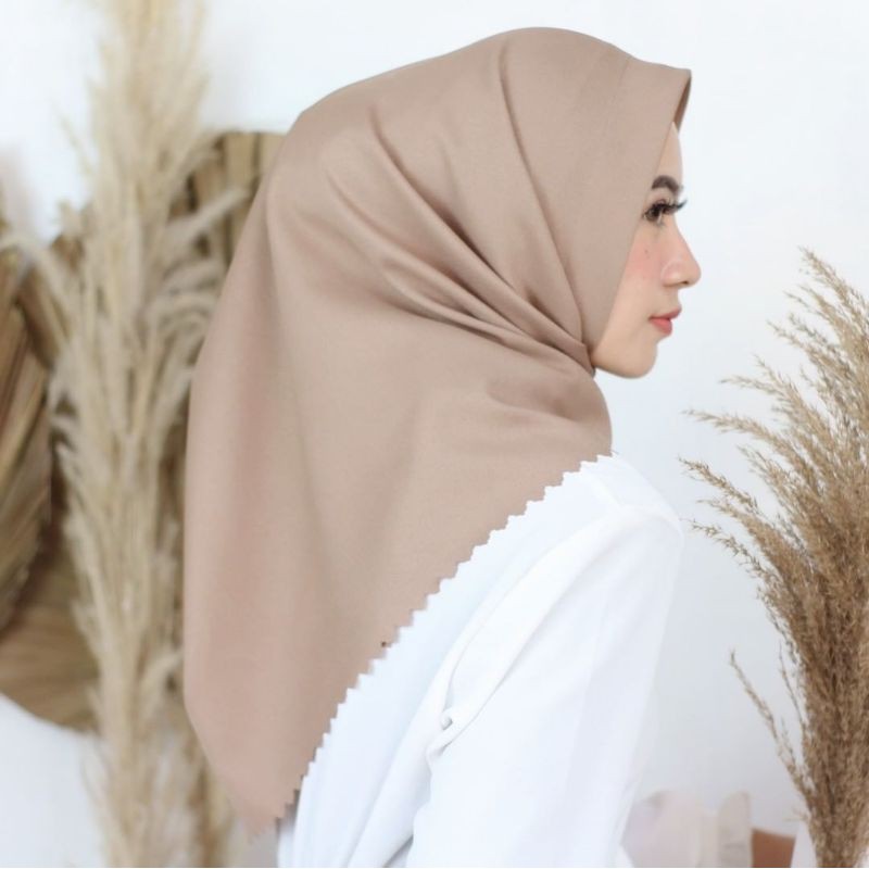 VOAL LASERCUT / LASER CUT HIJAB SEGI EMPAT 115 x 115 AZARA PREMIUM