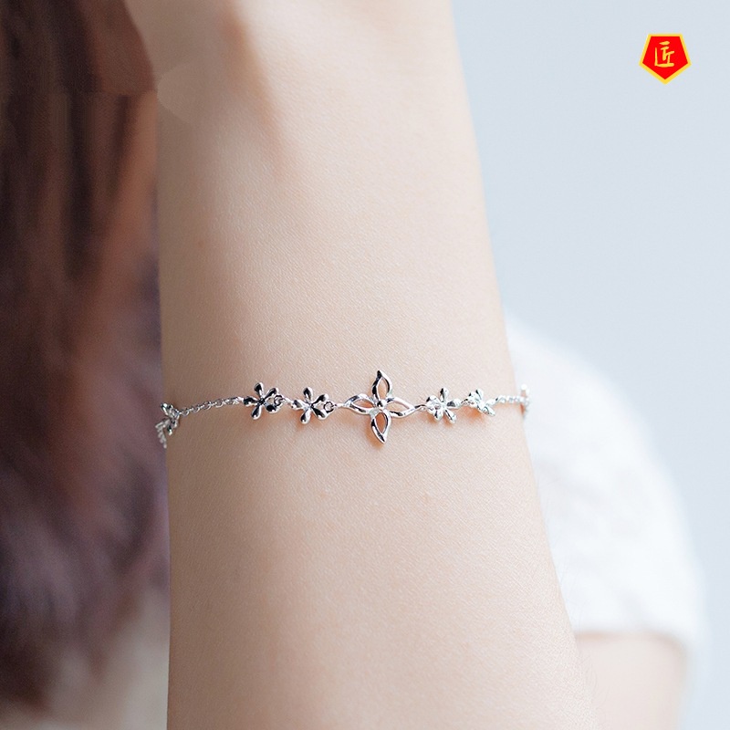 [Ready Stock]Women's Fashion Elegant Lucky Four-Leaf Clover Silver Bracelet