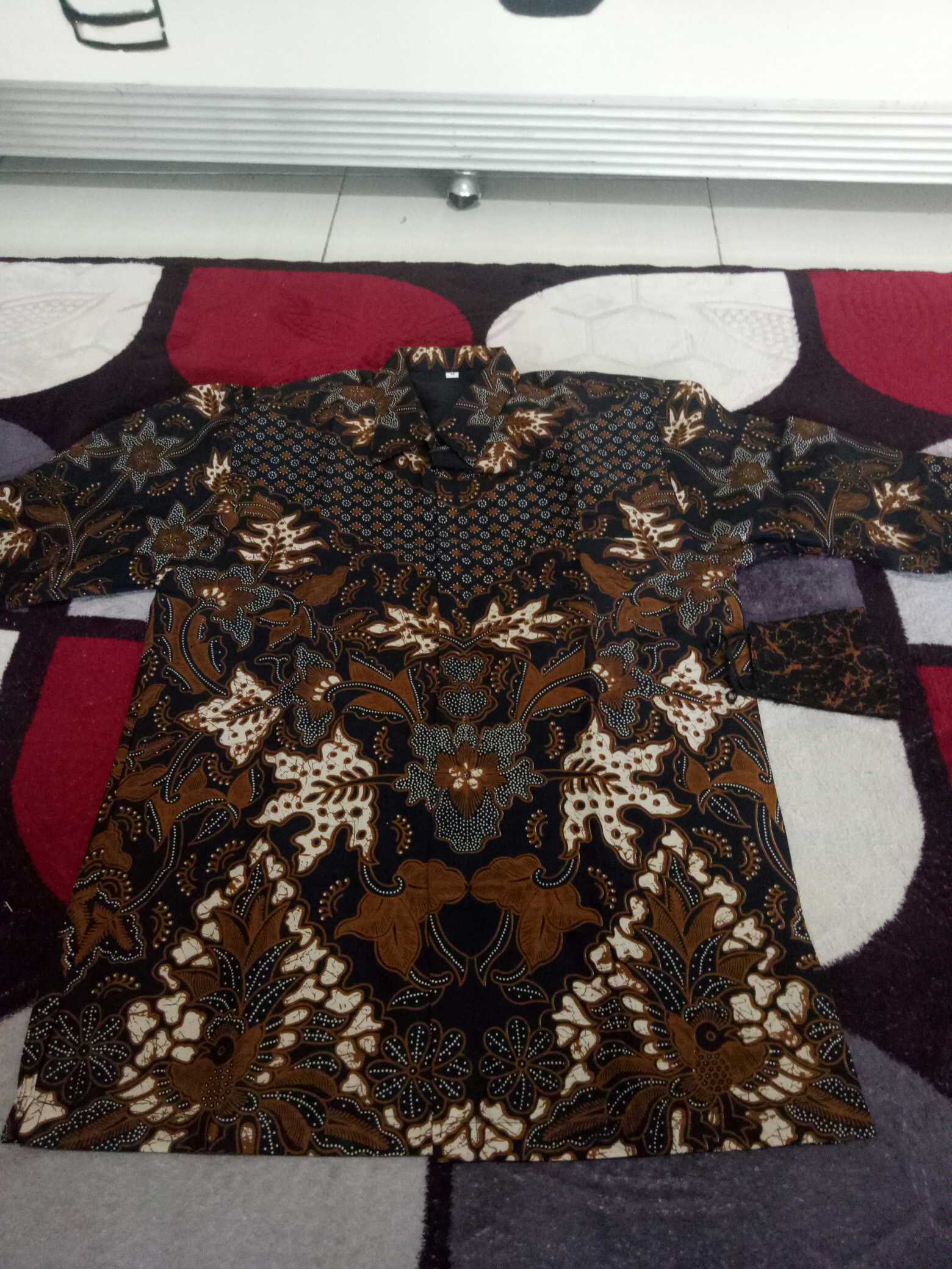 Kemeja Batik Pria Lengan Panjang Motif Coklat Kemrampul