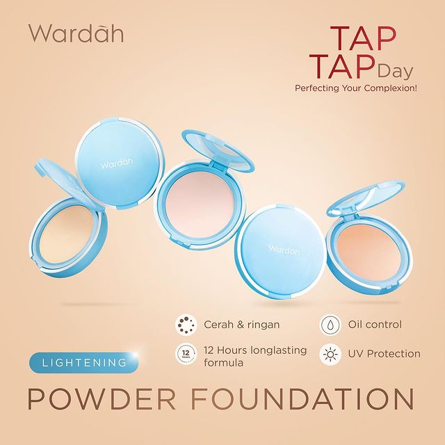 Wardah Lightening Two Way Cake Powder Foundation Light Feel
