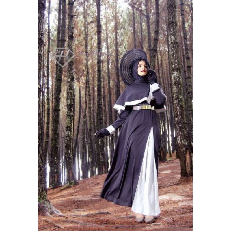 dress by motif hawa