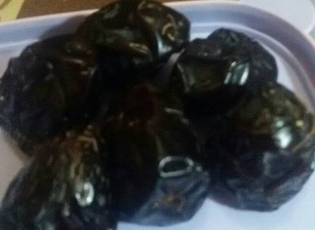 Kurma Ajwa atau Kurma Nabi uk.500gr Asli dari Madinah