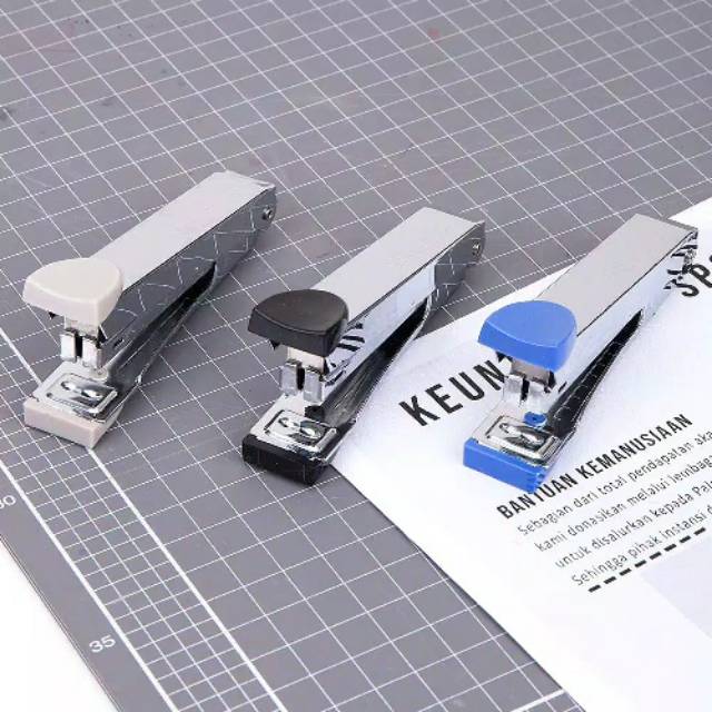 

[DUNIA ATK] STEPLER / STAPLER DELI E0224E
