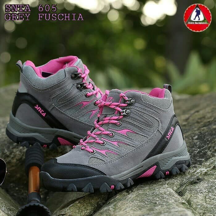 SEPATU GUNUNG WANITA SNTA 605 - Fuchsia- 36