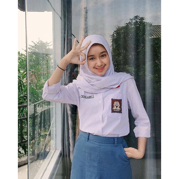Kerudung Sekolah Segi Empat Square Polos Hijab Dewasa SMP SMA Kerudung Sekolah Segi empat