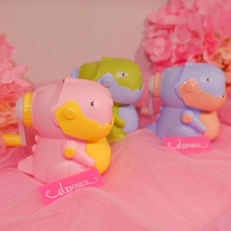 

Rautan Pensil Putar Bentuk Dinosaurs