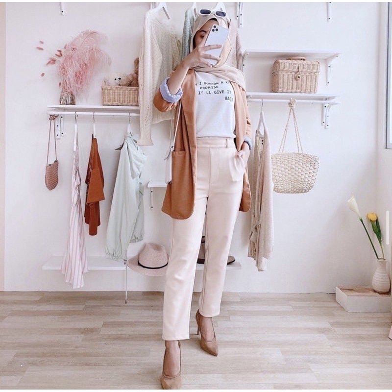 Aulia - Celana Basic Pants Luna//Celana Luna Scuba Ukuran Standar