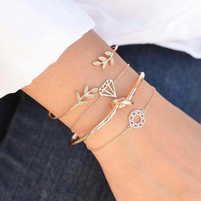 Gelang 4Pcs/Set Wanita Model Vintage Simple Elegan Motif Korea Dalika