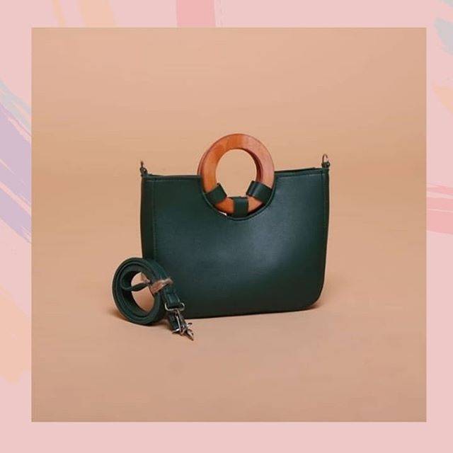 Calya Bag/slingbag/tas selempang/tas import/tas murah Bandung