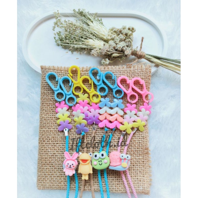 Strap masker anak karakter manik 2in1 hijab