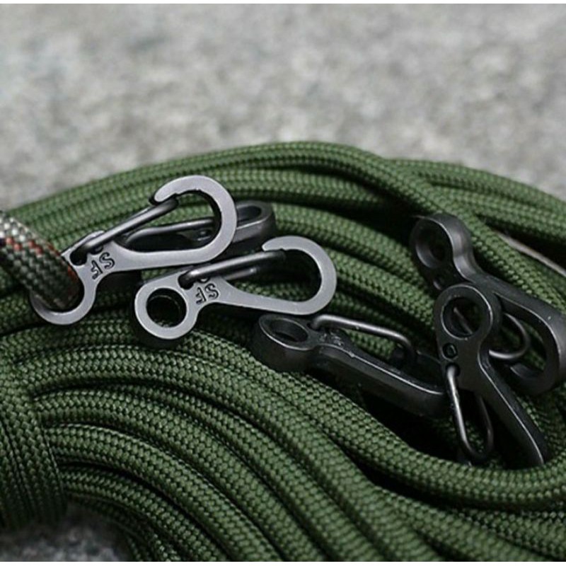 Mini Carabiner Keychain Outdoor Climbing Spring Buckle Hook EDC Tool