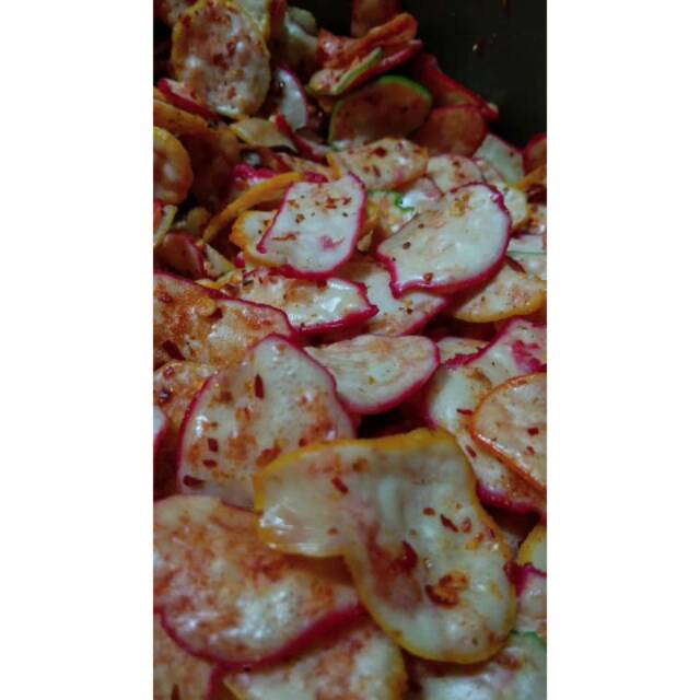 

Kerupuk seblak kering