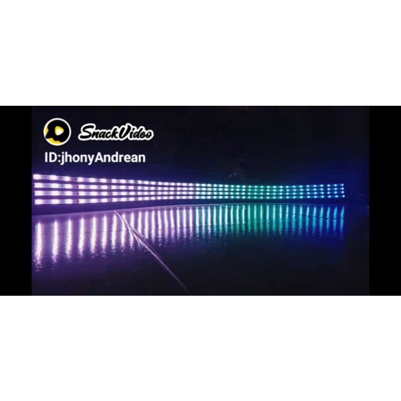 Strobo kaca mobil 40 mode LED putih 140 cm