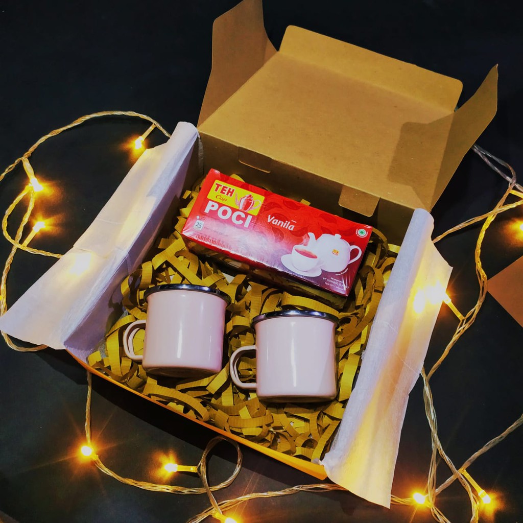 HAMPERS || double-tea set