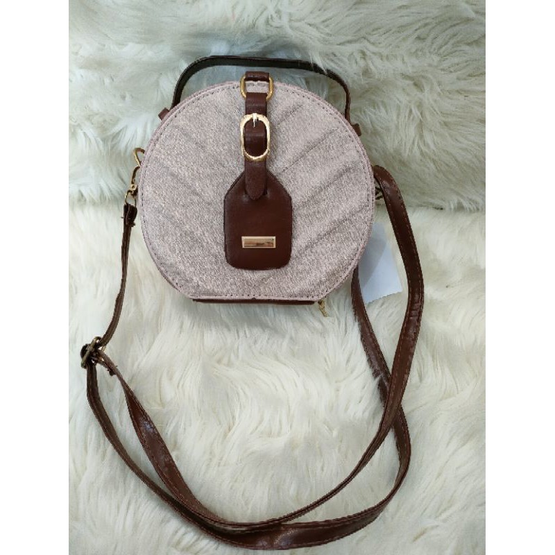 Tas import