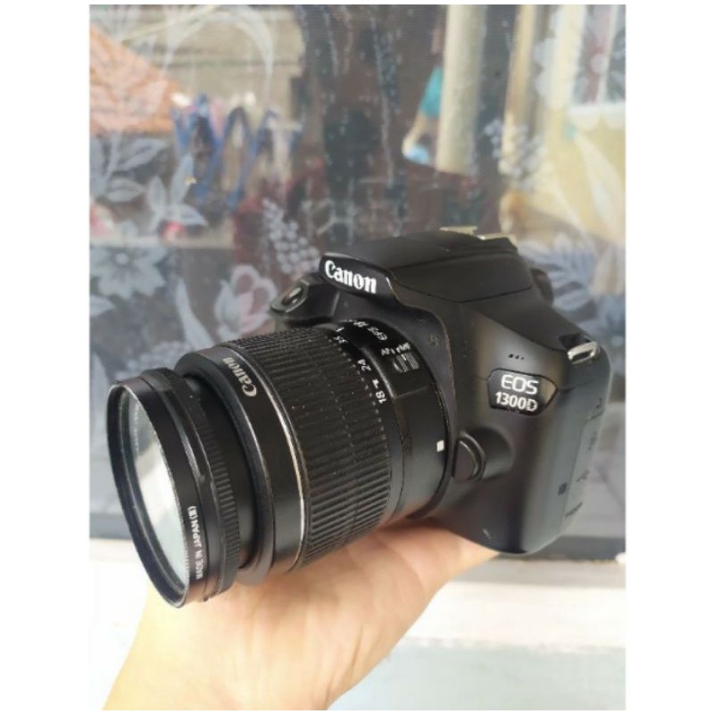 kamera canon eos 1300D