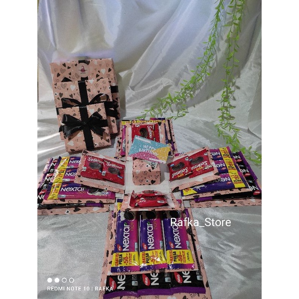 

SNACK BOX SURPRISE 3 TINGKAT / HADIAH ULTAH / SNACK BOX