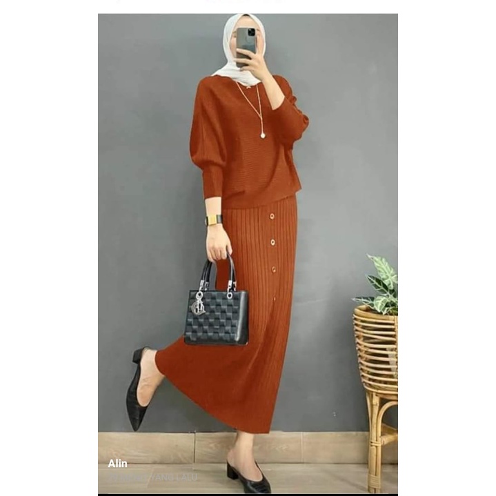 SETELAN ROK BLOUSE RAJUT WANITA PREMIUM / ANYA SET / LAURA SET / CINDY SET / FLORA SET / BATWING SET