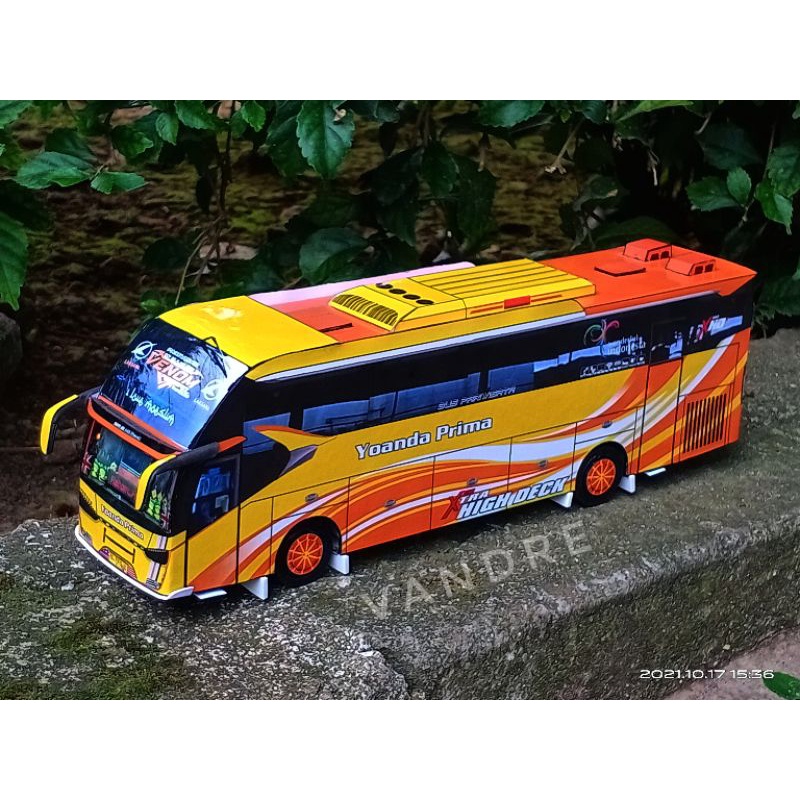 miniatur bus (PapercraftBus)