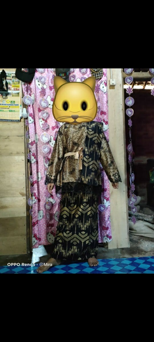 Kebaya Couple Semi Prancis Kebaya Batik Couple Kintana Batik Couple Kebaya Warna Hitam