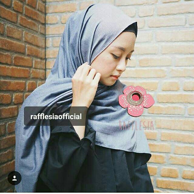 Denim Pashmina x Gitasav