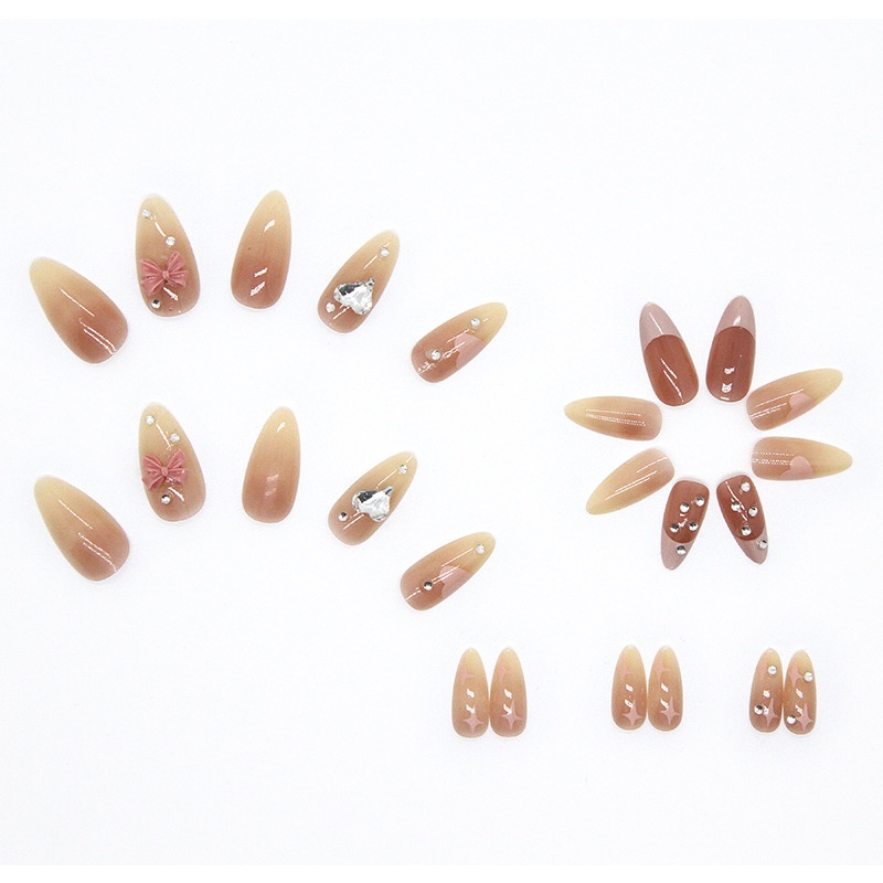 24pcs / Kotak Kuku Palsu Warna Coklat Gradien Almond Love Drill Butterfly Knot Untuk Nail Art