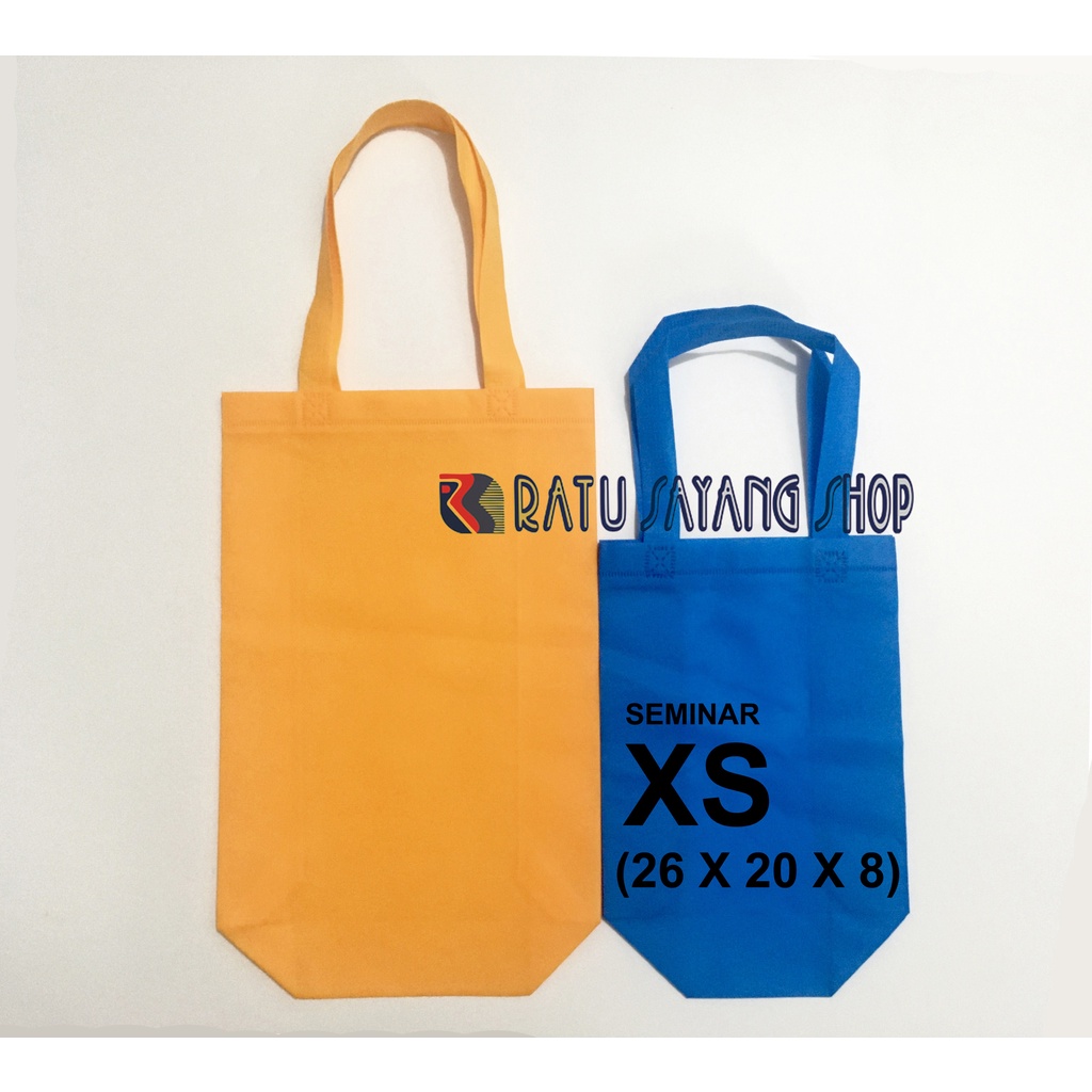 

TAS KAIN SPUNBOND POLOS MODEL SEMINAR XS (26 X 20 X 8)