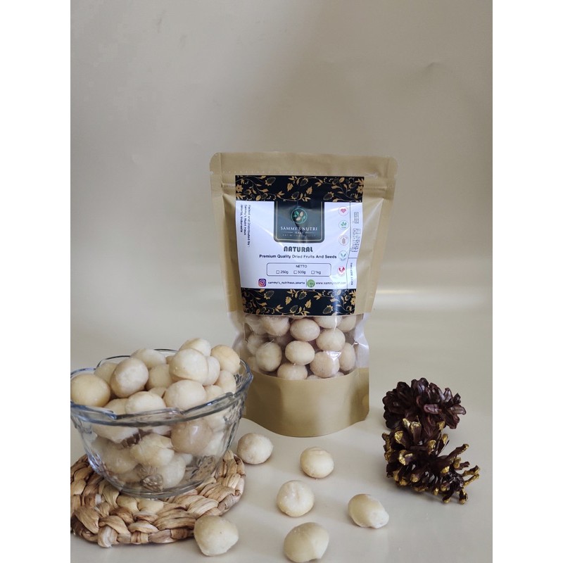 

250GM MACADAMIA WHOLE AUSTRALIA NATURAL RAW & ROASTED(salted/unsalted )