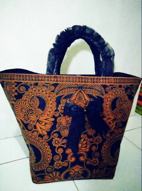 Tas hajatan batik spund bond mewah  22(0216)