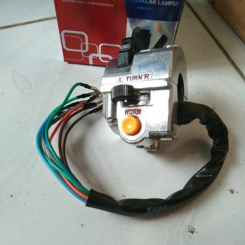 saklar kiri c700