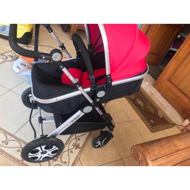 PRELOVED LIKE NEW STROLLER / stroller 