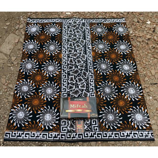 Sarung Batik Wayang Semar / Sarung Batik Cap New Motif