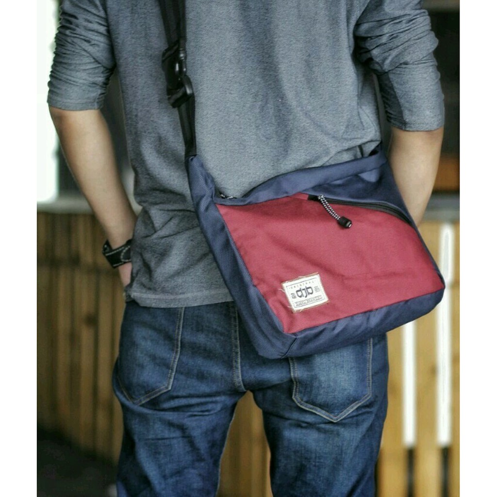 EXCLUSIVE  Tas selendang pria - waistbag original  TERBARU