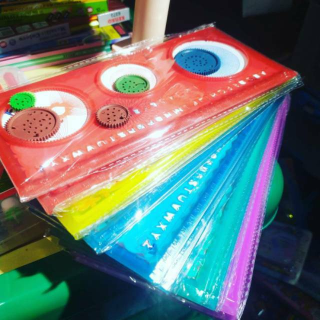 

Penggaris Rotary/ Bunga / Bensia Pattern