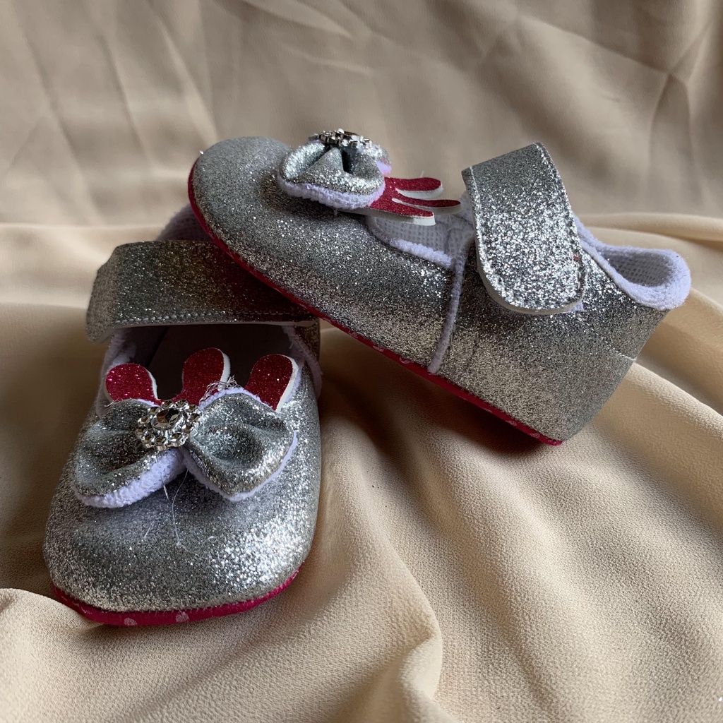 SEPATU PREWALKER BABY PESTA BAYI SEPATU FLATSHOES ANAK PEREMPUAN 0-12 BULAN PITA BLINK BLINK BUNGA CANTIK TERBARU TERMURAH Prewalker - sepatu bayi unisex / baby shoes Sepatu Anak Laki Sepatu Bayi Prewalker Shoes 0-18 bulan Import Sepatu Prewalker Casual