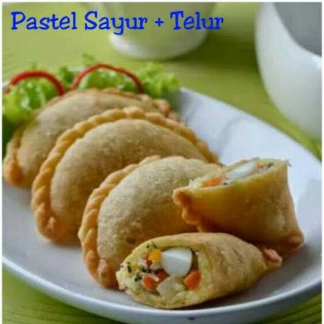 

Risol Dan Pastel + Sambal Kacang (Perbox = isi 30)