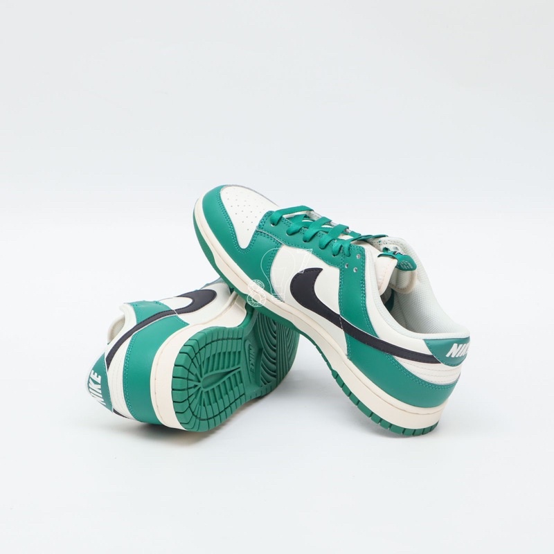 Dunk Low Malachite Green